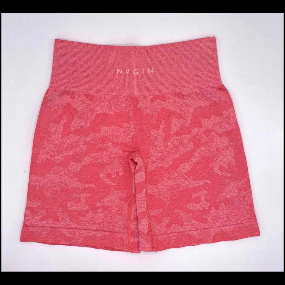NVGTN shorts, Medium, NWOT